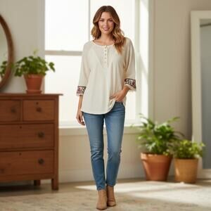 Gimmicks by BKE Cream Crochet Lace Knit Henley Top Size S –Boho Peasant ¾ Sleeve